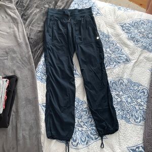 Women’s Lululemon teal coloured dance studio pants